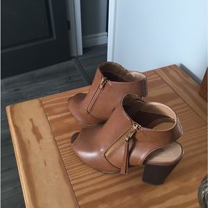 Block heel shoes by call it spring, size 7